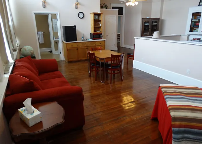 Hotel Davie School 4*